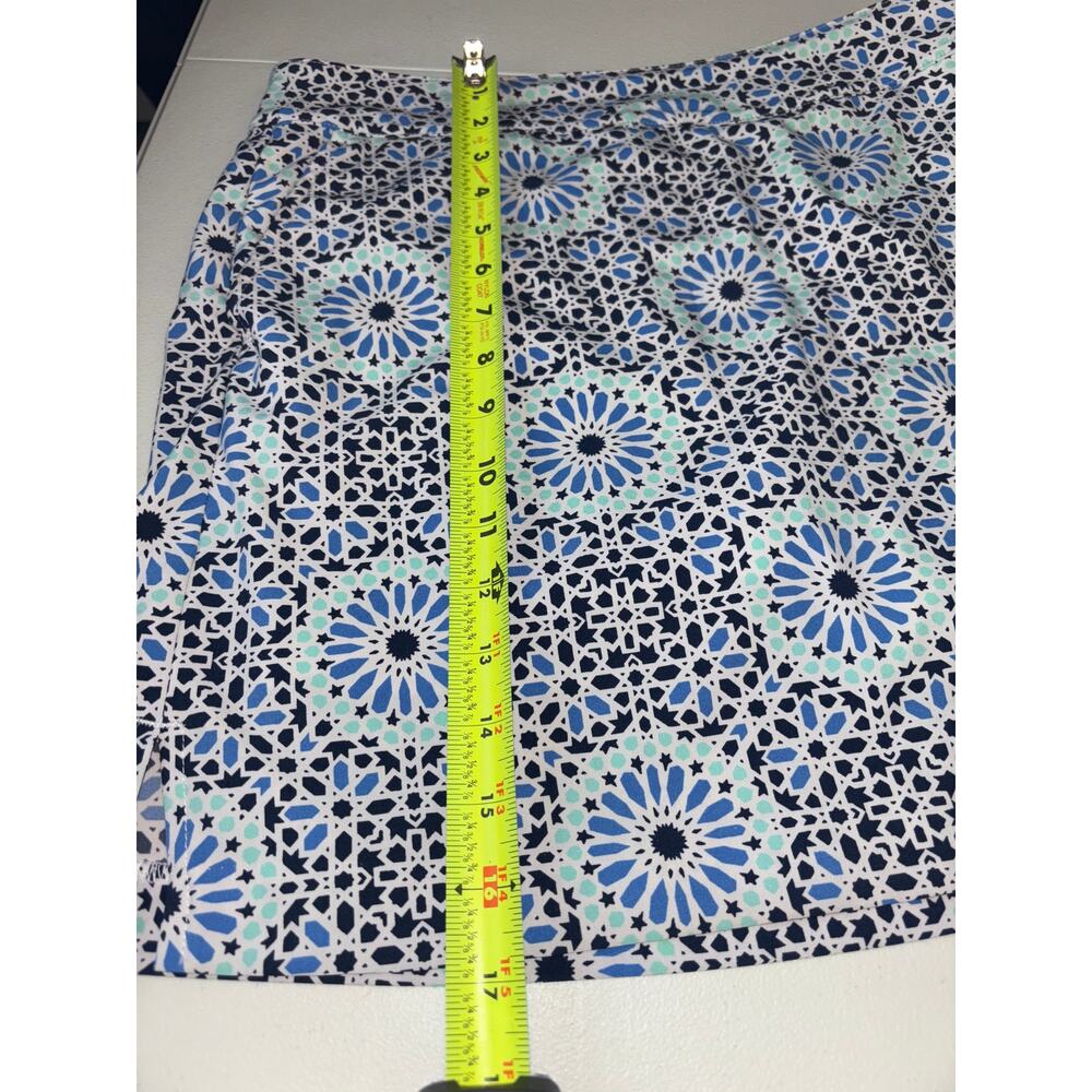 IZOD Golf Skirt Skort Blue Medallion Print Size 2 - Picture 9 of 9